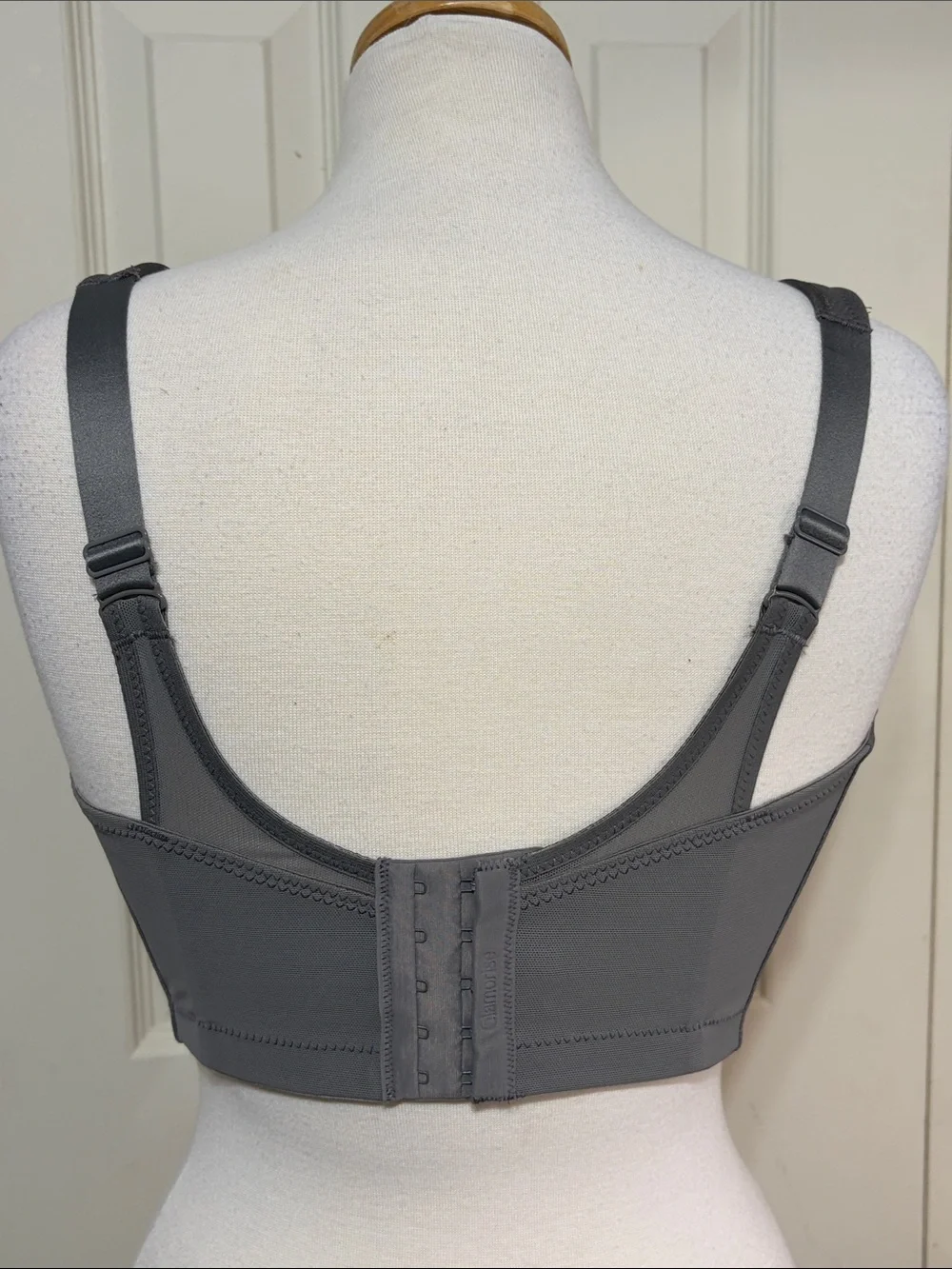 MagicLift Seamless Sports Bra (98)